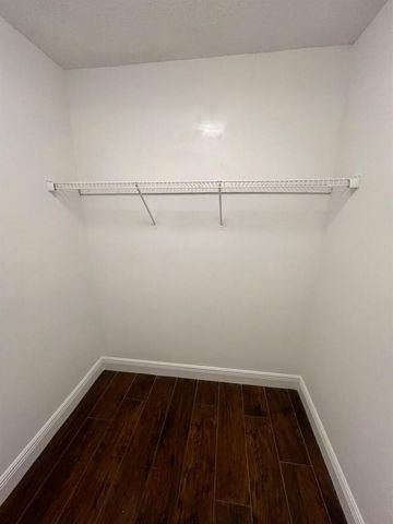 5721 Riverside Drive 102b5, Coral Springs, FL 33067