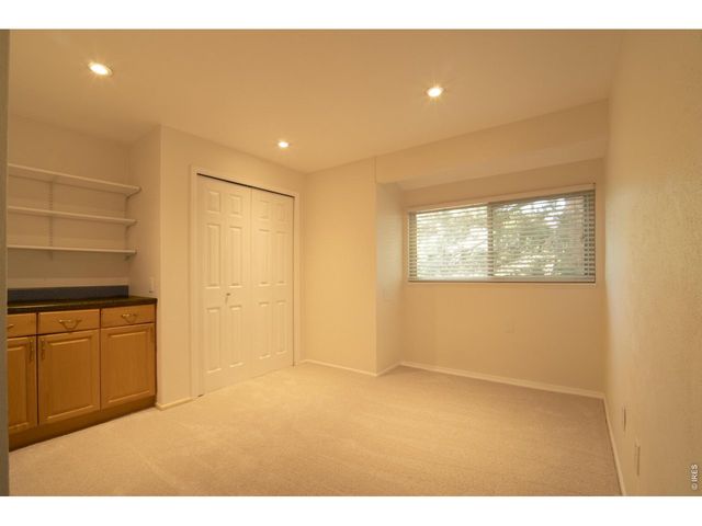 4220 Greenbriar Blvd, Boulder, CO 80305