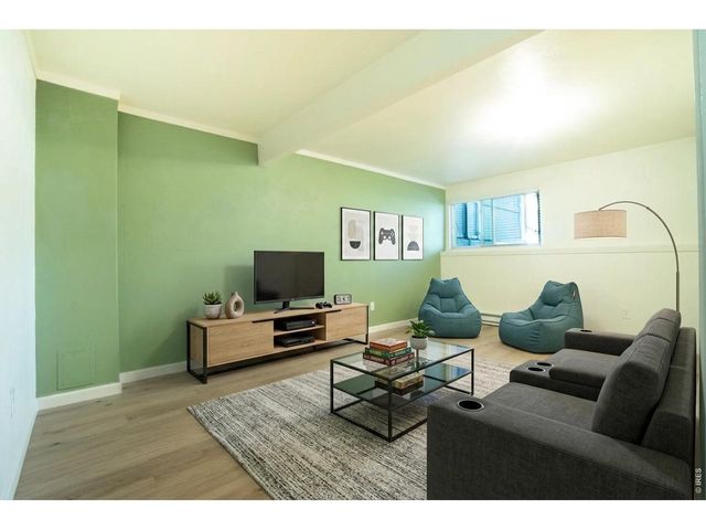 4220 Greenbriar Blvd, Boulder, CO 80305