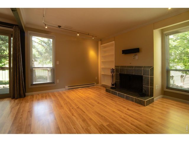 4220 Greenbriar Blvd, Boulder, CO 80305