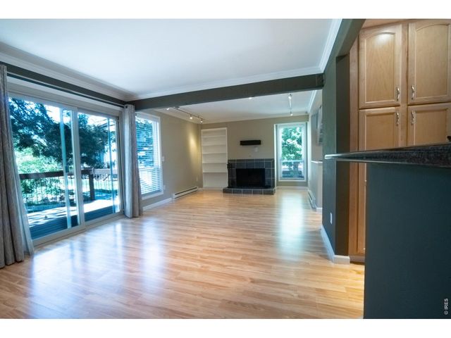 4220 Greenbriar Blvd, Boulder, CO 80305