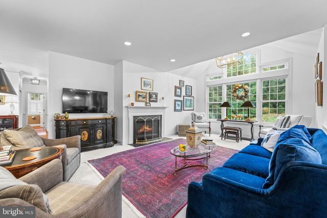 827 KENMARA DR, West Chester, PA 19380