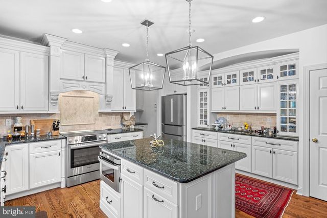 827 KENMARA DR, West Chester, PA 19380