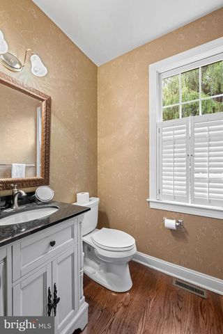 827 KENMARA DR, West Chester, PA 19380