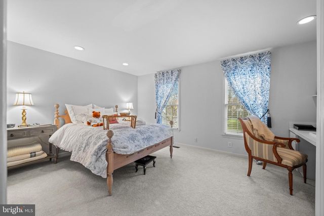 827 KENMARA DR, West Chester, PA 19380