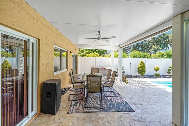 911 SW 87th Avenue, Pembroke Pines, FL 33025