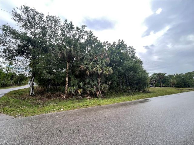 3636 32nd AVE SE, Naples, FL 34117