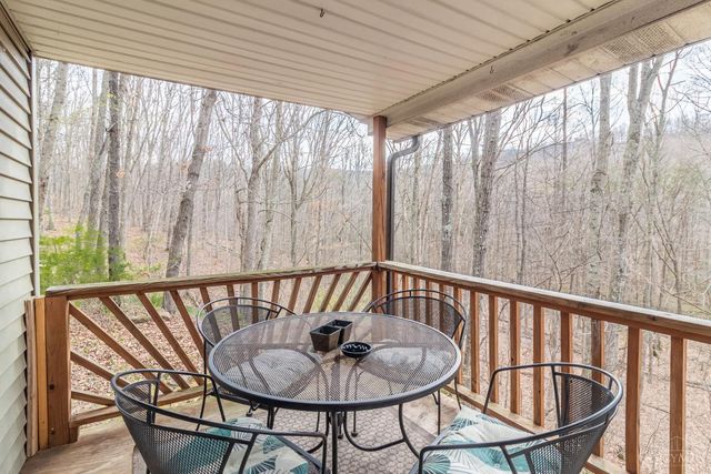1620 Coffee Hollow Road, Peebles, OH 45660