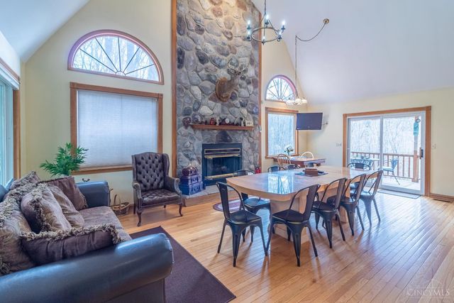 1620 Coffee Hollow Road, Peebles, OH 45660
