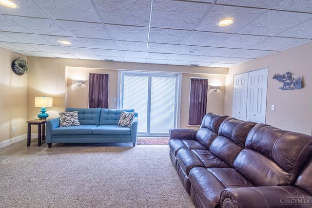 1620 Coffee Hollow Road, Peebles, OH 45660
