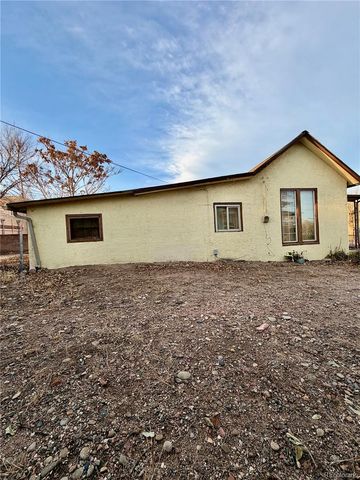 624 W Corona Avenue, Pueblo, CO 81004