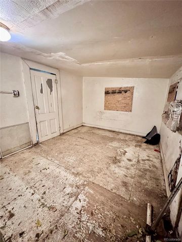 624 W Corona Avenue, Pueblo, CO 81004