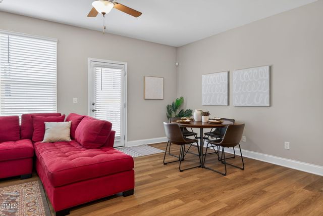 205 E Porthaven Way, Clayton, NC 27527