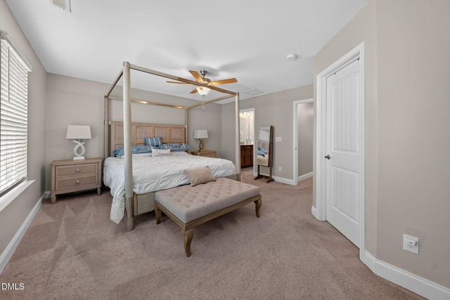 205 E Porthaven Way, Clayton, NC 27527