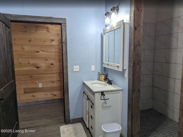 286 Kruse Ln, Milton, KY 40045