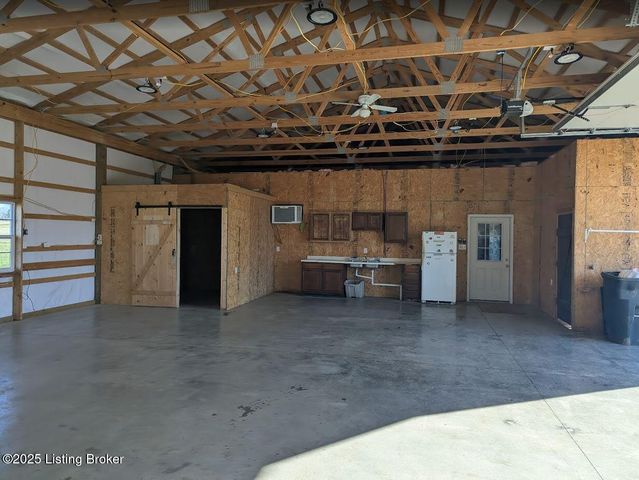 286 Kruse Ln, Milton, KY 40045