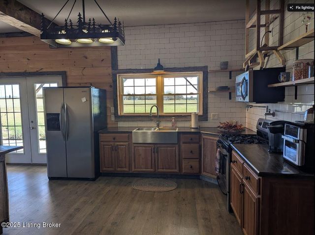 286 Kruse Ln, Milton, KY 40045