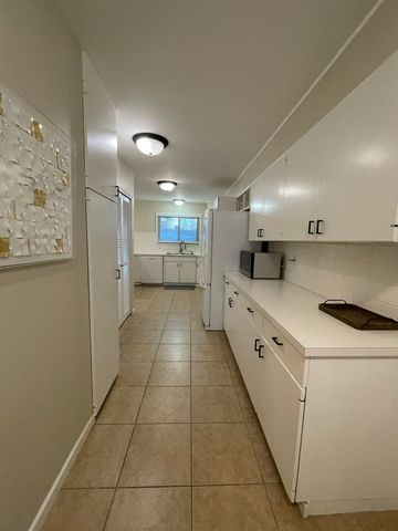 6404 E Marjorie St, Wichita, KS 67206