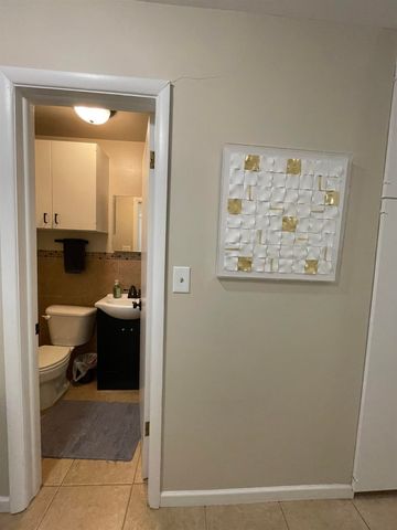 6404 E Marjorie St, Wichita, KS 67206