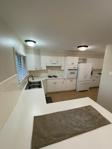 6404 E Marjorie St, Wichita, KS 67206