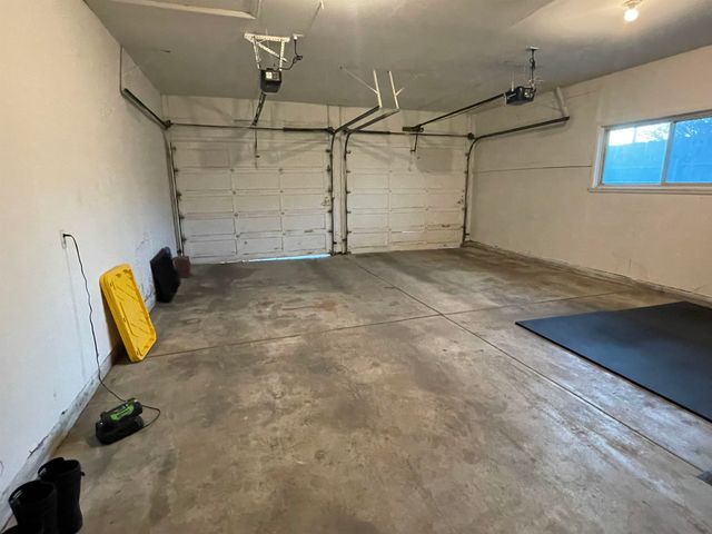 6404 E Marjorie St, Wichita, KS 67206