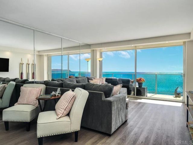 1830 Avenida Del Mundo 1006, Coronado, CA 92118