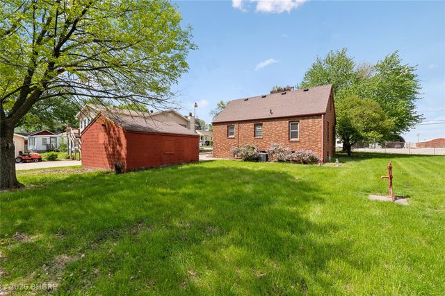 1215 NE 43rd Avenue, Des Moines, IA 50313