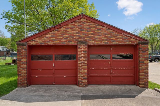 1215 NE 43rd Avenue, Des Moines, IA 50313