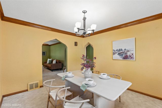 1215 NE 43rd Avenue, Des Moines, IA 50313