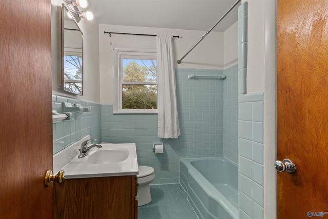 6304 Davies Avenue, Huntsville, AL 35806