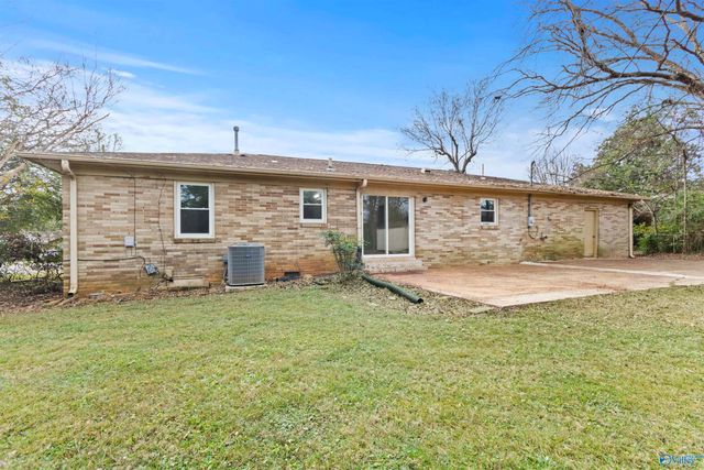 6304 Davies Avenue, Huntsville, AL 35806