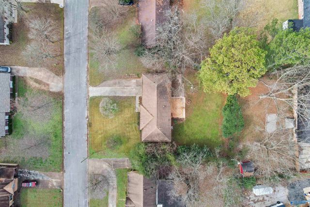 6304 Davies Avenue, Huntsville, AL 35806