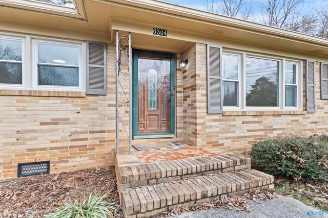 6304 Davies Avenue, Huntsville, AL 35806