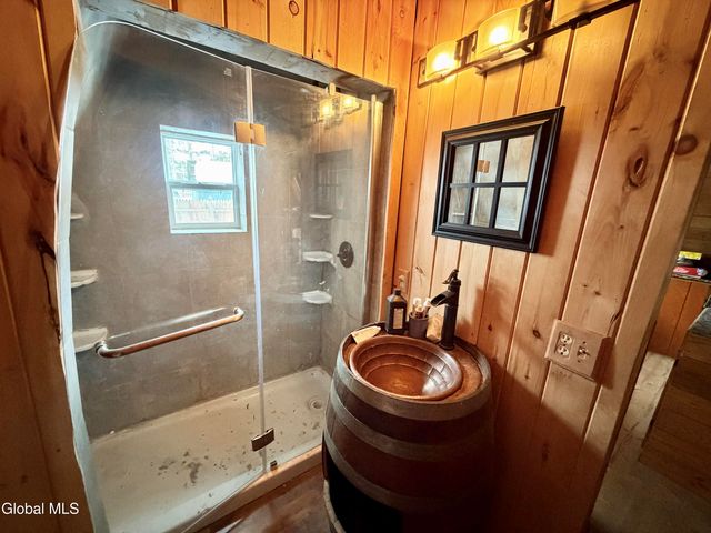 103 Florence Avenue, Northampton, NY 12117