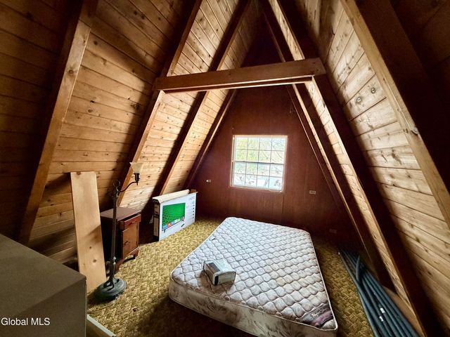 103 Florence Avenue, Northampton, NY 12117