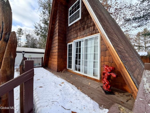 103 Florence Avenue, Northampton, NY 12117