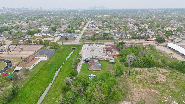 4314 Reed Road, Houston, TX 77051