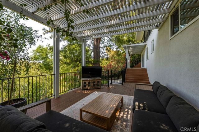 4781 Galendo Street, Woodland Hills, CA 91364