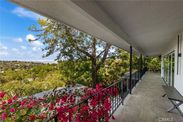 4781 Galendo Street, Woodland Hills, CA 91364