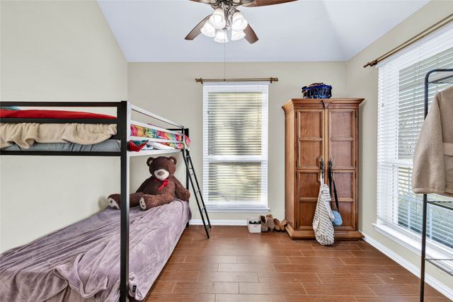 403 Lochwood Circle, Lake Dallas, TX 75065