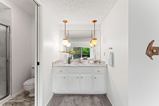 5242 Ridgedgate Way, Fair Oaks, CA 95628