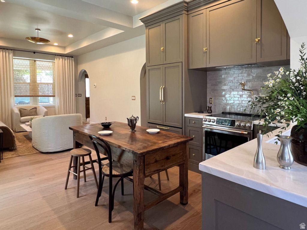 Image 5 of property listing at 231 S 400 E, Provo, UT 84606