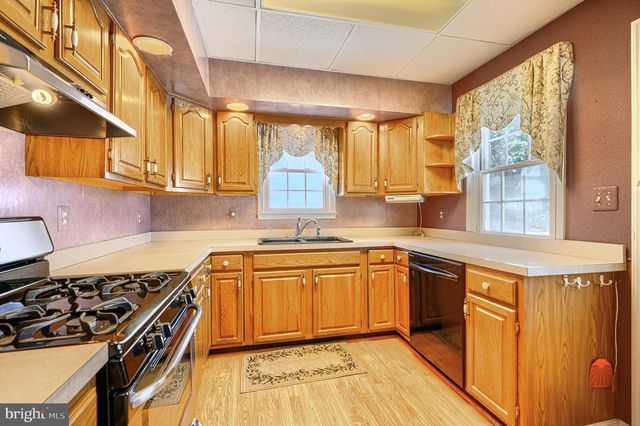 2902 DELMAR AVE, Baltimore, MD 21219