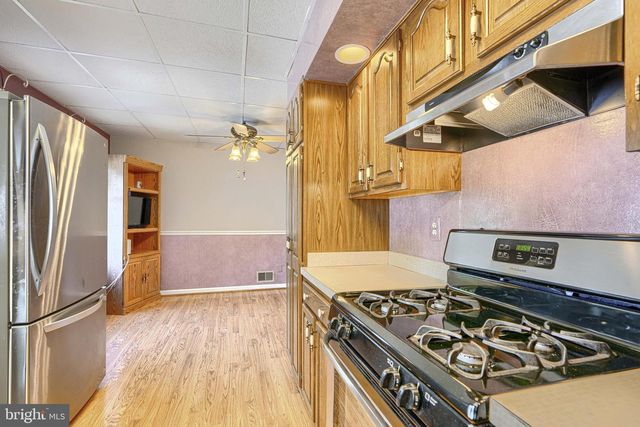 2902 DELMAR AVE, Baltimore, MD 21219