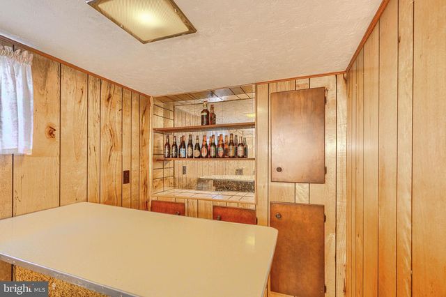 2902 DELMAR AVE, Baltimore, MD 21219