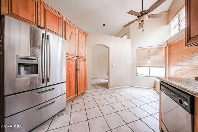 2364 W COMSTOCK Drive, Chandler, AZ 85224