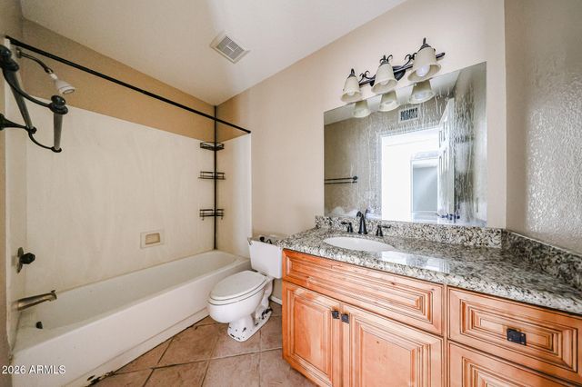 2364 W COMSTOCK Drive, Chandler, AZ 85224