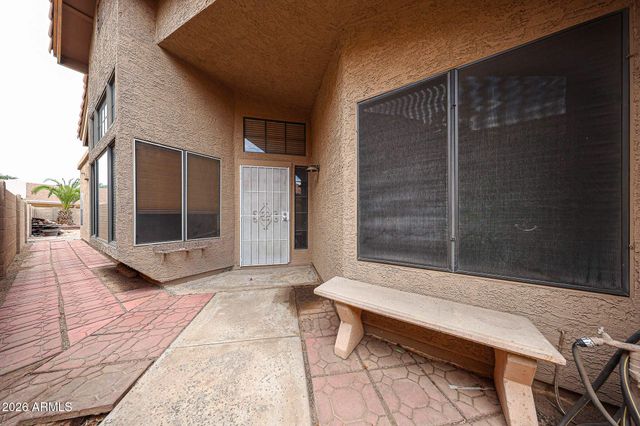 2364 W COMSTOCK Drive, Chandler, AZ 85224