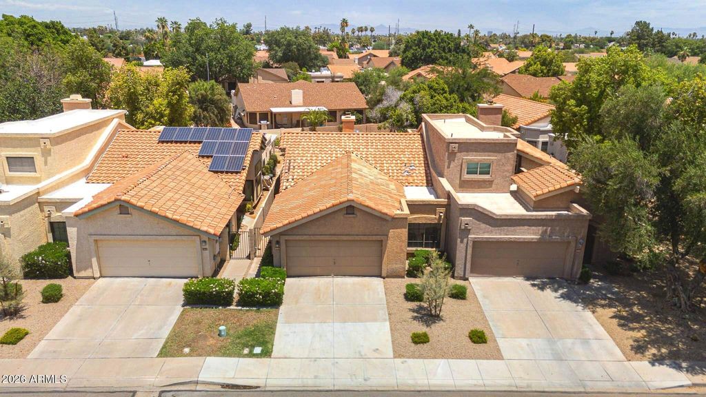 2364 W COMSTOCK Drive, Chandler, AZ 85224