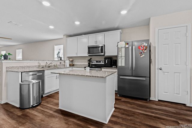 6602 Turnpike, Converse, TX 78109